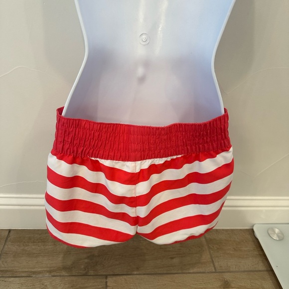 Xhilaration Coral & White Stripe Shorts- Small - Picture 2 of 10
